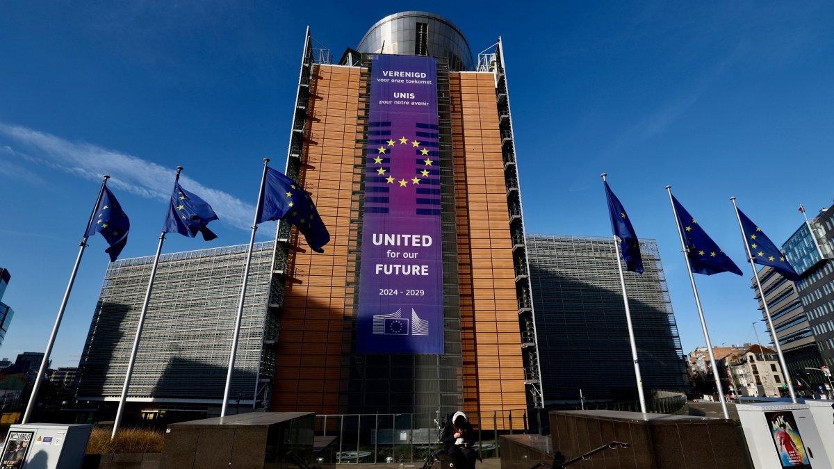 European Union flags flutter outside the European Commission headquarters, Brussels, Belgium, Dec. 15, 2025. (Reuters Photo)
