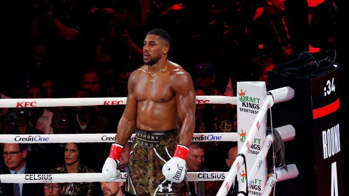 Anthony Joshua during his fight against Jake Paul, Kaseya Center, Miami, Florida, U.S., Dec. 19, 2025. (Reuters Photo)