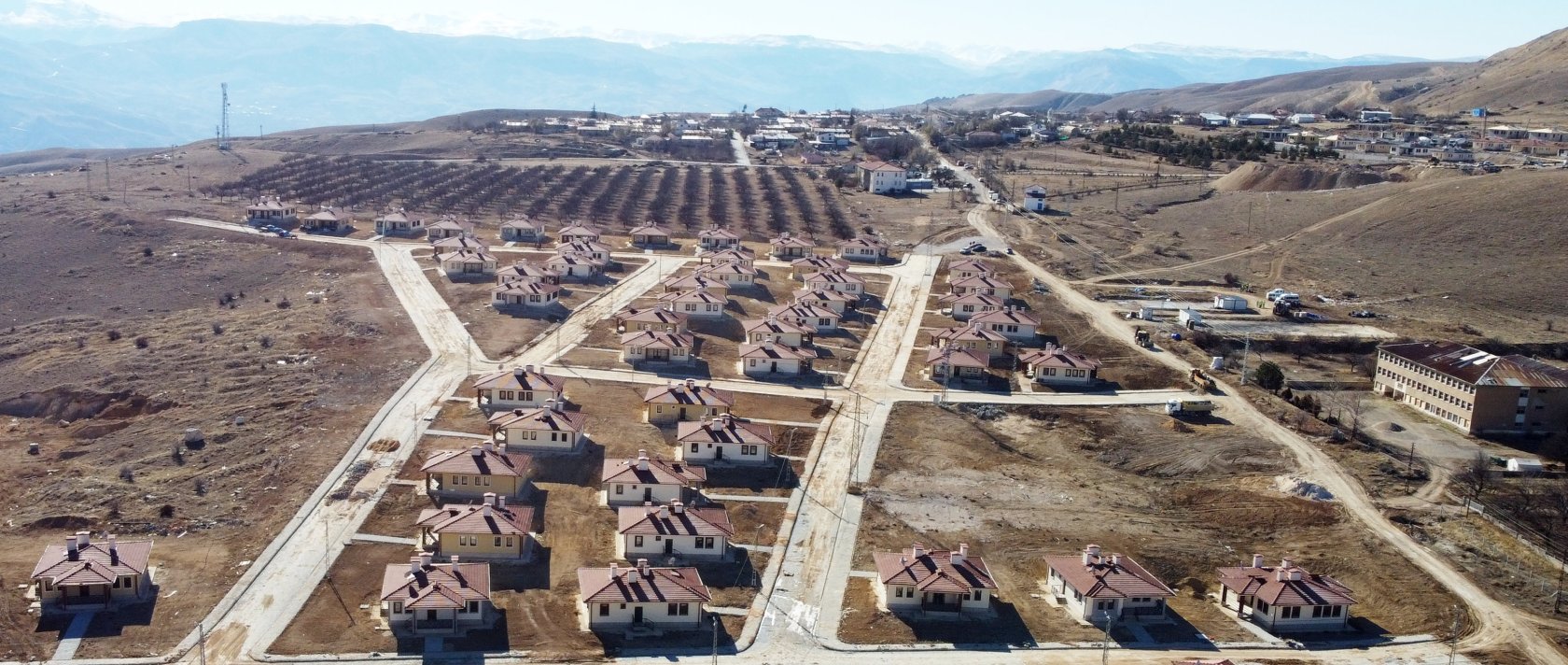 An aerial view of completed disaster housing in Darende district following the Feb. 6, 2023, earthquakes, Malatya, Türkiye, Dec. 18, 2025. (AA Photo)