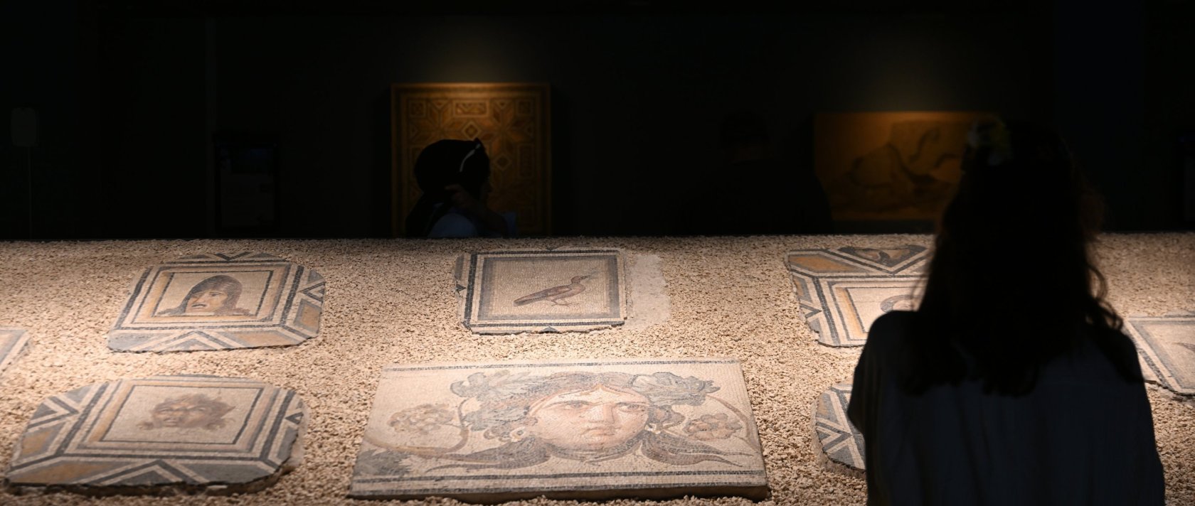 Visitors explore the mosaics at the Zeugma Mosaic Museum, Gaziantep, southeastern Türkiye, Aug. 31, 2025. (AA Photo)