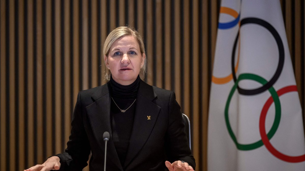 International Olympic Committee president (IOC) Kirsty Coventry speaks during the opening of an IOC executive commission meeting at the Olympic House, Lausanne, Switzerland, Dec. 9, 2025. (AFP Photo)