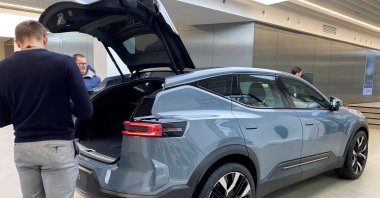 People look at a Polestar 3 electric SUV in a showroom in central Oslo, Norway, Nov. 18, 2022. (Reuters Photo)
