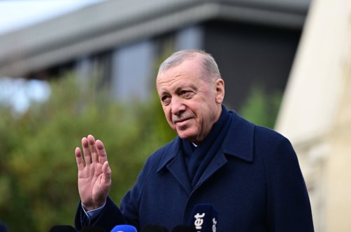 President Recep Tayyip Erdoğan speaks to reporters after Friday prayers, Istanbul, Türkiye, Jan. 2, 2026. (AA Photo)