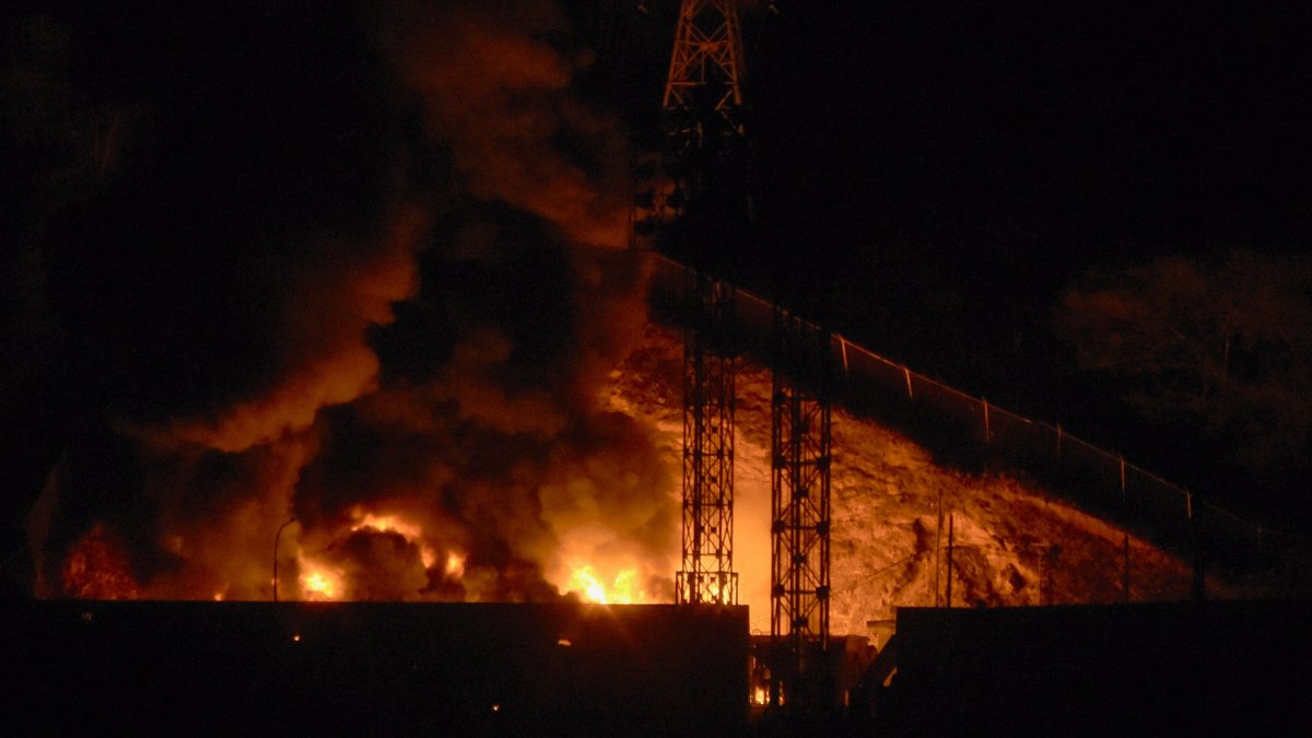 Picture of fire at Fuerte Tiuna, Venezuela's largest military complex, after a series of explosions in Caracas, Venezuela, Jan. 3, 2026. (AFP Photo)