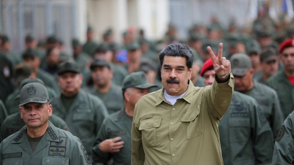 Venezuela's President Nicolas Maduro gestures during a meeting with soldiers at a military base in Caracas, Venezuela, Jan. 30, 2019. (Reuters Photo)