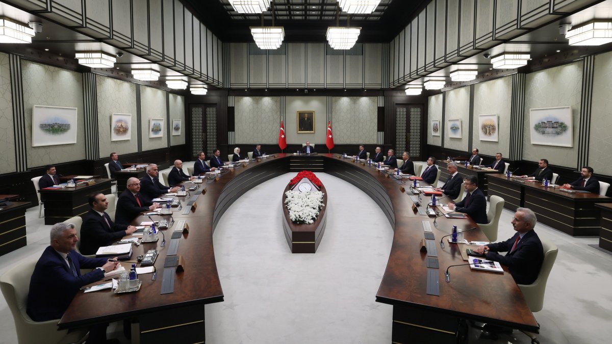 President Recep Tayyip Erdoğan chairs a Cabinet meeting in Ankara, Jan. 5, 2026. (AA Photo)