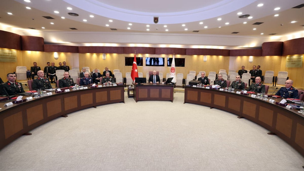 Güler urges PKK-linked groups to disarm, end terror activities