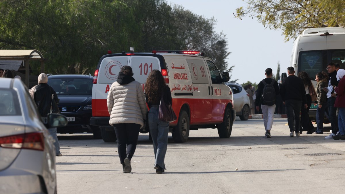 5 Palestinian students injured in Israeli army attack in West Bank