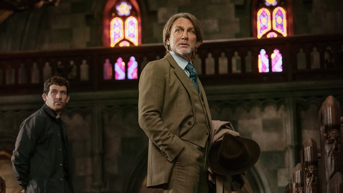 'Wake Up Deadman': A locked-room mystery for festive season