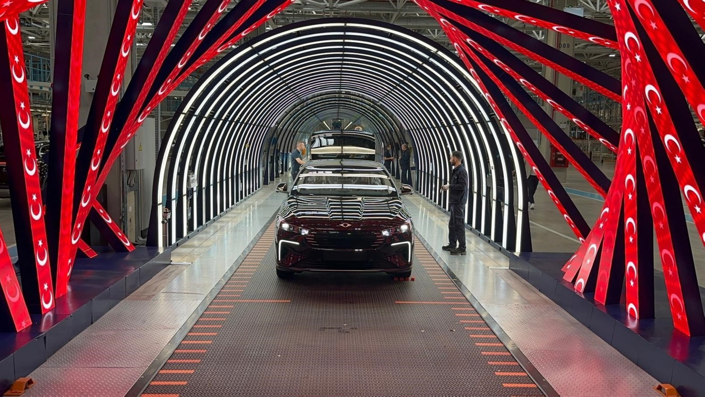 Turkish car sales hit record in 2025, EVs ascend further