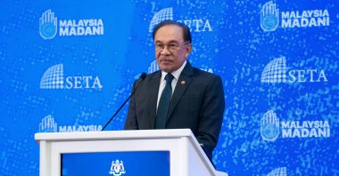 Anwar Ibrahim, Malaysia’s prime minister, speaks during the “Power Shift: Strategic Choices for Malaysia and Türkiye” conference hosted by the SETA, Ankara, Türkiye, Jan. 7, 2025. (AA Photo)