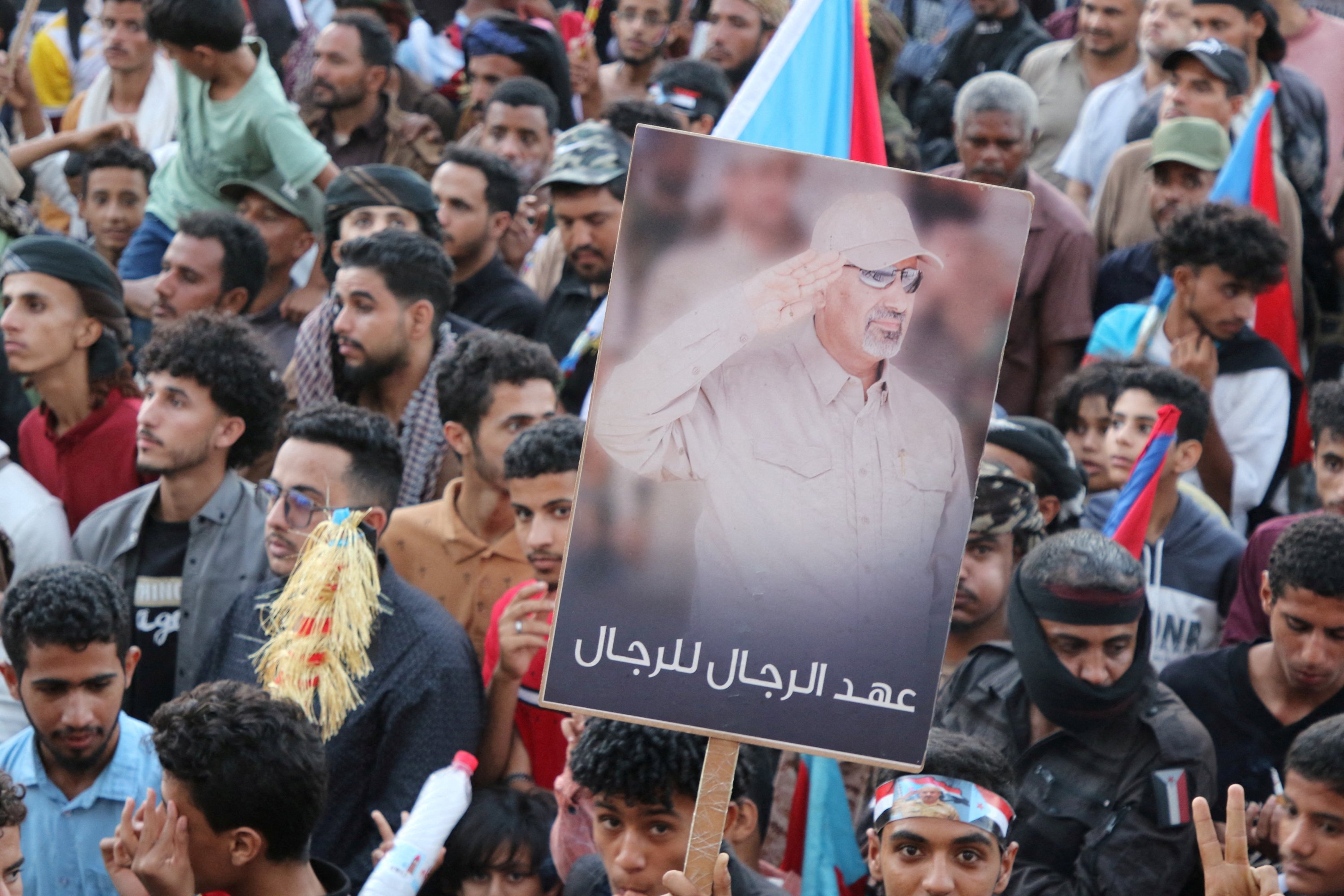 Saudis accuse UAE of smuggling out Yemen separatist leader