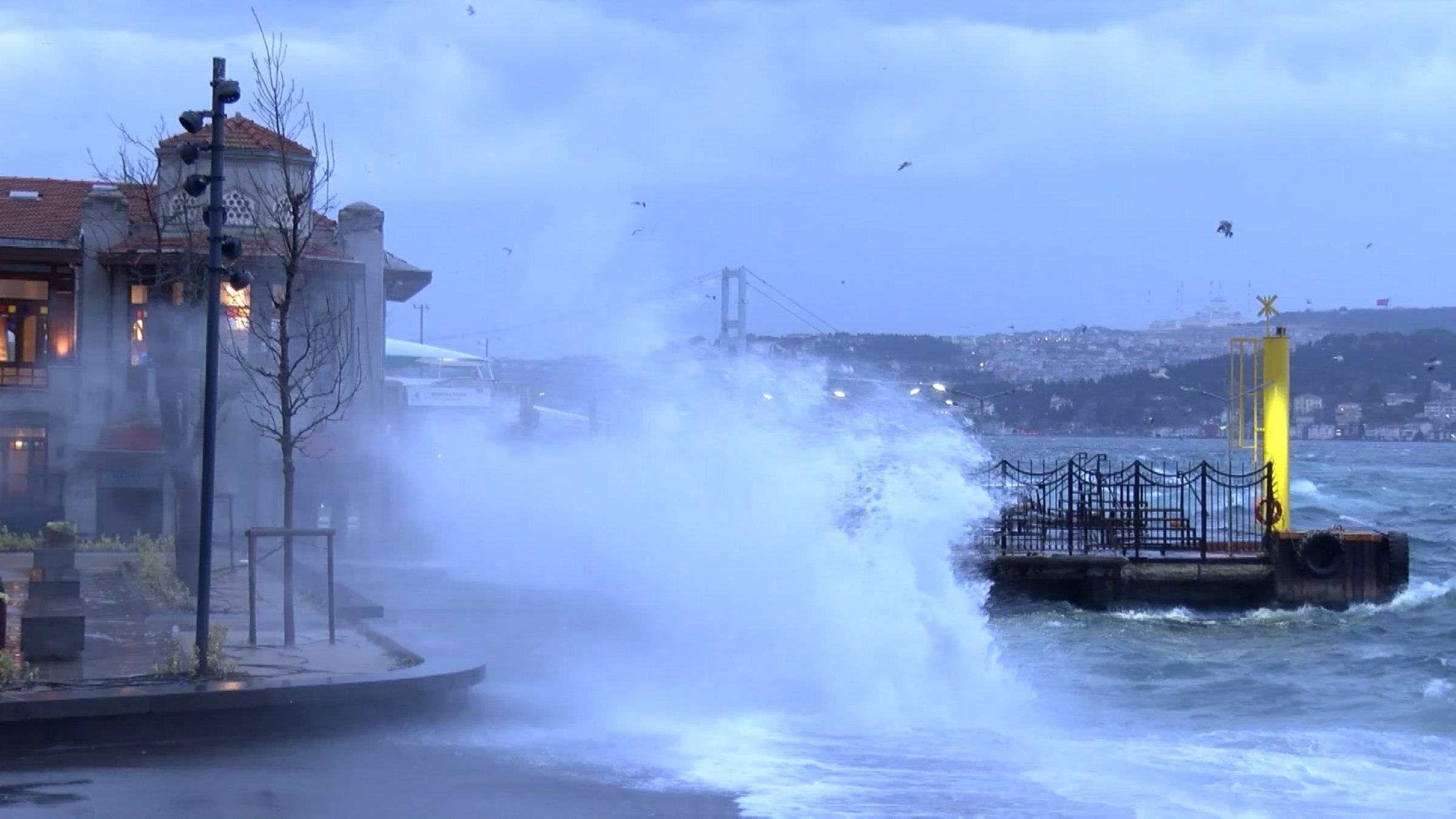 Waves crash into the port in Beşiktaş after public transportation was suspended due to a storm in Istanbul, Türkiye, Jan. 8, 2025. (DHA Photo)