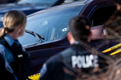 A bullet hole is seen in the windshield of a vehicle involved in a shooting by an ICE agent during federal law enforcement operations, Minneapolis, Minnesota, U.S., Jan. 7, 2026. (AFP Photo) 
