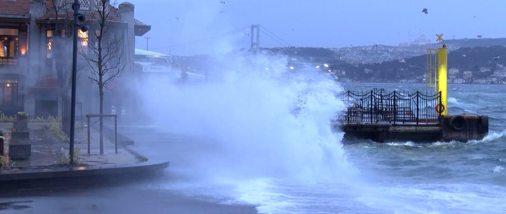Waves crash into the port in Beşiktaş after public transportation was suspended due to a storm in Istanbul, Türkiye, Jan. 8, 2025. (DHA Photo)