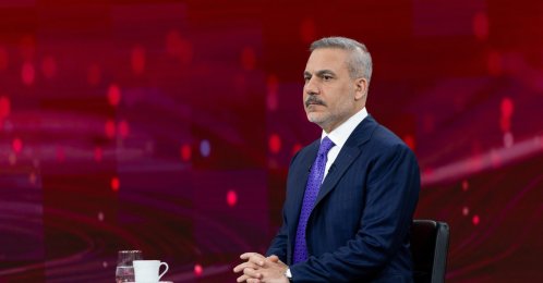 Foreign Minister Hakan Fidan speaks on a live broadcast on TRT Haber, Jan. 9, 2026. (AA Photo)
