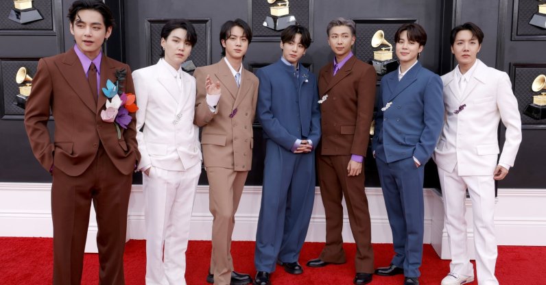 (L-R) V, Suga, Jin, Jungkook, RM, Jimin and J-Hope of BTS attend the 64th Annual Grammy Awards at MGM Grand Garden Arena, Las Vegas, Nevada, U.S., April 3, 2022. (Getty Images Photo)