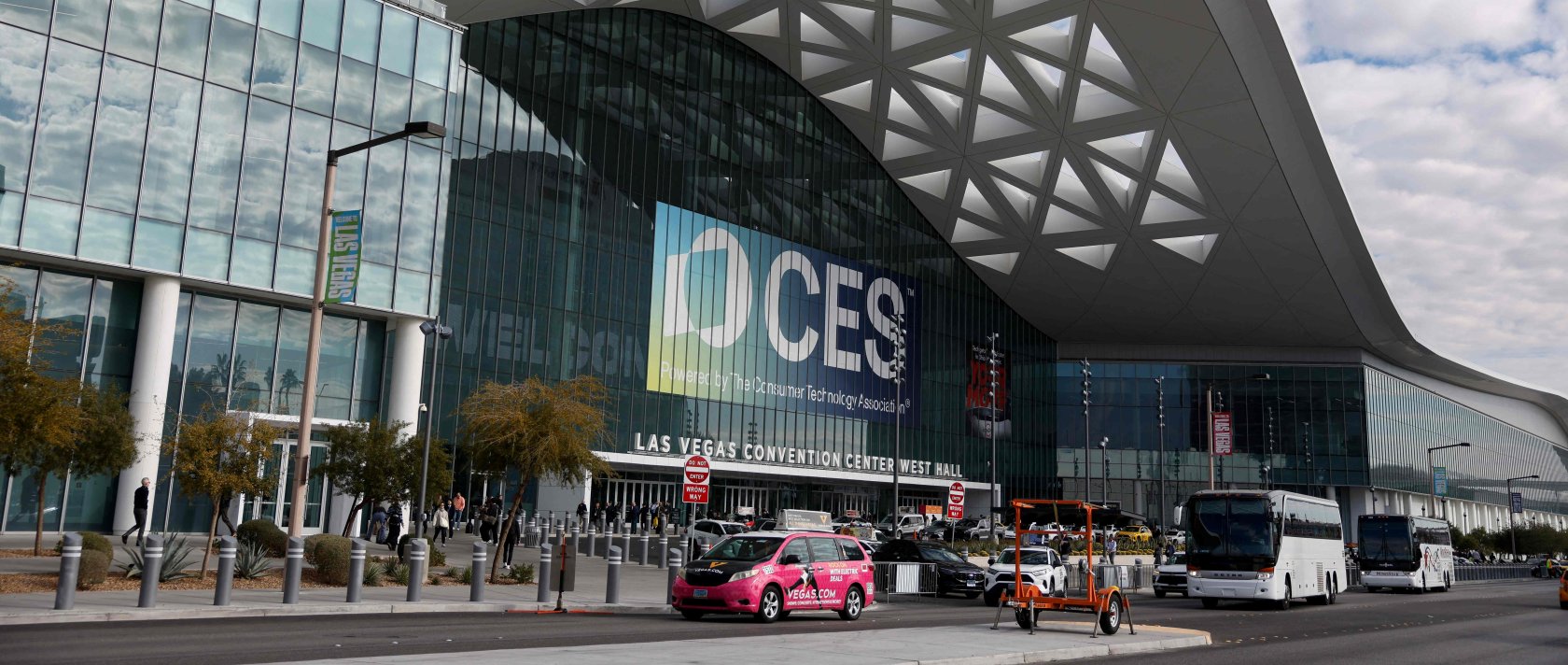 The main entrance of the Las Vegas Convention Center is pictured during the annual Consumer Electronics Show (CES), Las Vegas, Nevada, U.S., Jan. 7, 2026. (AFP Photo)