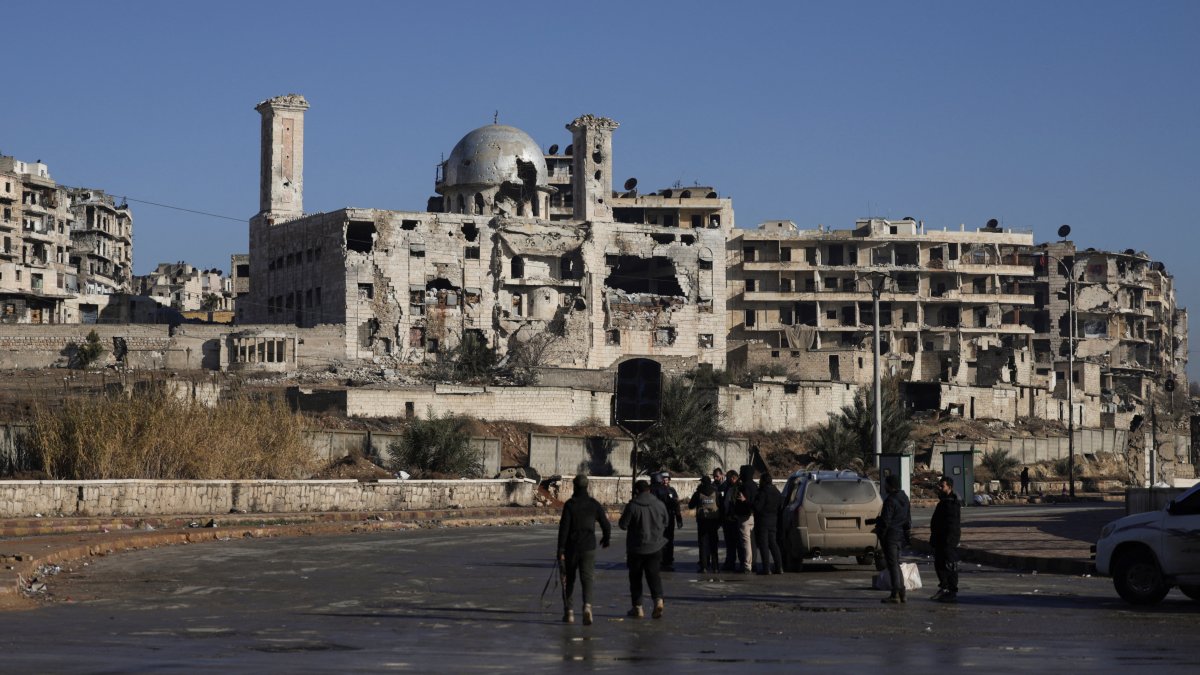 PKK/YPG terrorists take over hospital in Aleppo amid escalation