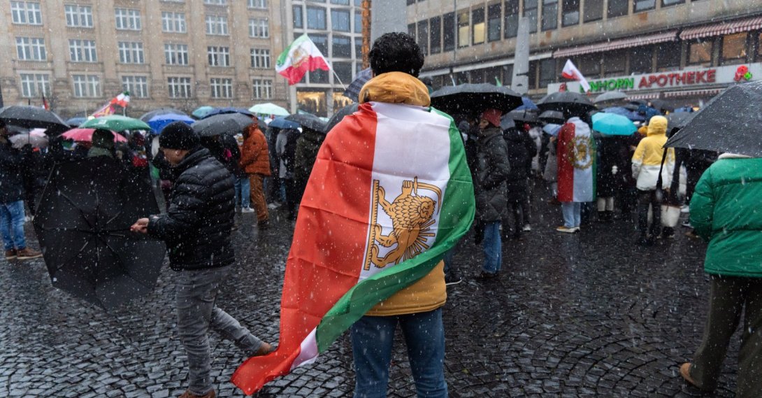 Demonstrators take part in a protest against the Iranian government in Frankfurt, Germany, Jan. 10, 2026. (EPA Photo)