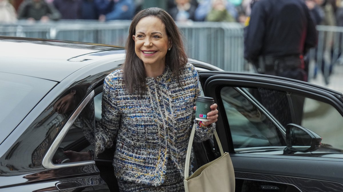 Nobel Peace Prize laureate Maria Corina Machado arrives at the Grand Hotel after her audience at the Palace in Oslo, Norway, Dec.12, 2025. (EPA Photo)