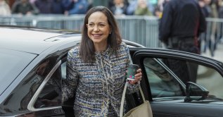 Nobel Peace Prize laureate Maria Corina Machado arrives at the Grand Hotel after her audience at the Palace in Oslo, Norway, Dec.12, 2025. (EPA Photo)