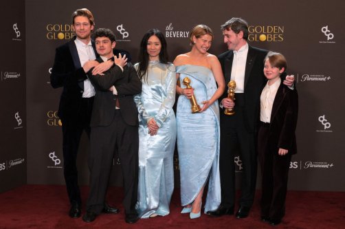 (From L) British actor Joe Alwyn, British actor Noah Jupe, Chinese director Chloe Zhao, Irish actress Jessie Buckley, Irish actor Paul Mescal and British actor Jacobi Jupe, winners of the Best Motion Picture - Drama Award for "Hamnet," in the press room during the 83rd annual Golden Globe Awards, Beverly Hills, California, U.S., Jan. 11, 2026. (AFP Photo)