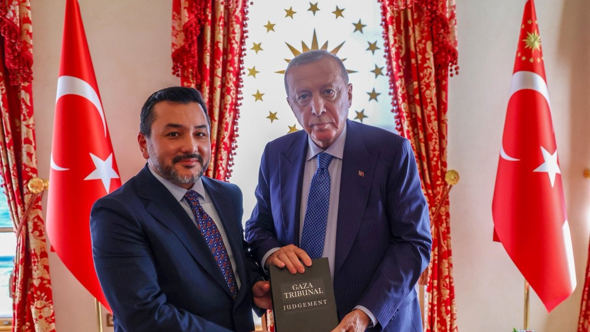 Gaza Tribunal presents final verdict document to President Erdoğan