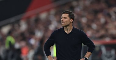 Real Madrid's Xabi Alonso reacts during the Spanish Super Cup final football match against Barcelona at the King Abdullah Stadium, Jeddah, Saudi Arabia, Jan. 11, 2026. (AFP Photo)