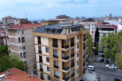 An aerial view shows a newly built residential block completed under the ministry’s urban renewal project, Maltepe, Istanbul, Türkiye, Jan. 13, 2025. (AA Photo)