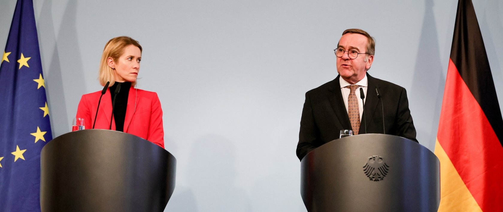  German Defense Minister Boris Pistorius and EU High Representative for Foreign Affairs and Security Policy Kaja Kallas address a news conference at the Ministry of Defense in Berlin, Germany, Jan. 13, 2026. (EPA Photo)