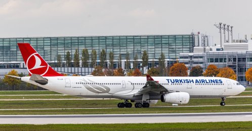 A Turkish Airlines aircraft lands at the airport, Munich, Germany, Oct. 11, 2022. (Reuters Photo)