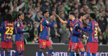 Barcelona players celebrate Ferran Torres' (2nd R) goal during the Spanish Copa del Rey match against Racing Santander at the Campos de Sport de El Sardinero, Santander, Spain, Jan. 15, 2026. (Getty Images Photo)