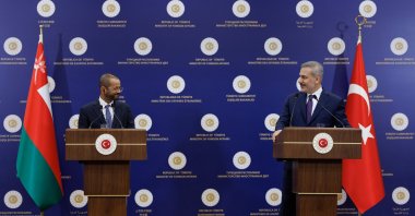 Foreign Minister Hakan Fidan and Oman's Foreign Minister Badr bin Hamad Al Busaidi speak at a joint news conference in Ankara, Jan. 8, 2026. (AA File Photo)