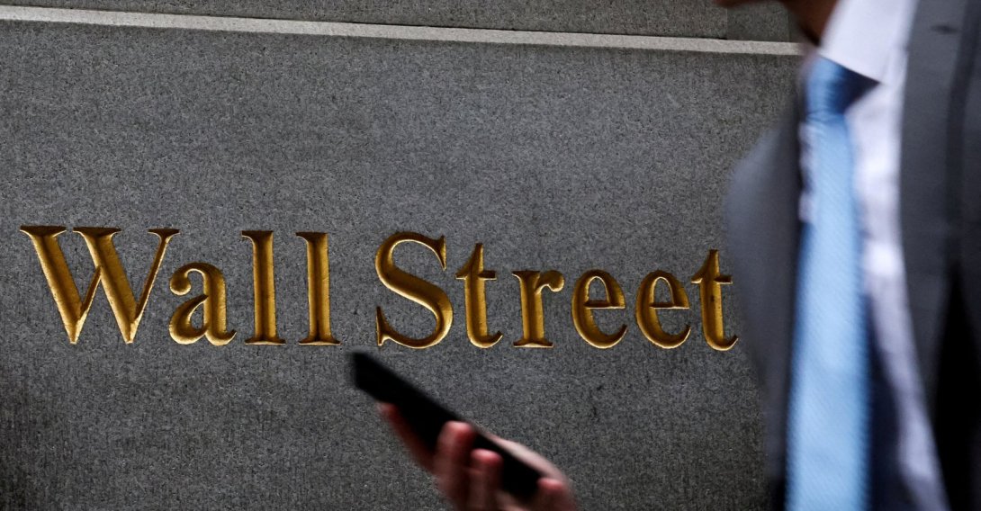 A man walks on Wall Street outside the New York Stock Exchange (NYSE), New York City, U.S., April 7, 2025. (Reuters Photo)