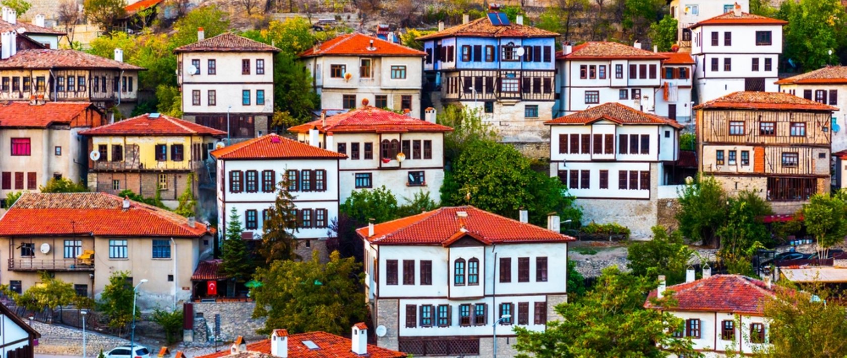 A general view of the traditional Ottoman Houses in Safranbolu, Karabük, northern Türkiye. (Shutterstock Photo)