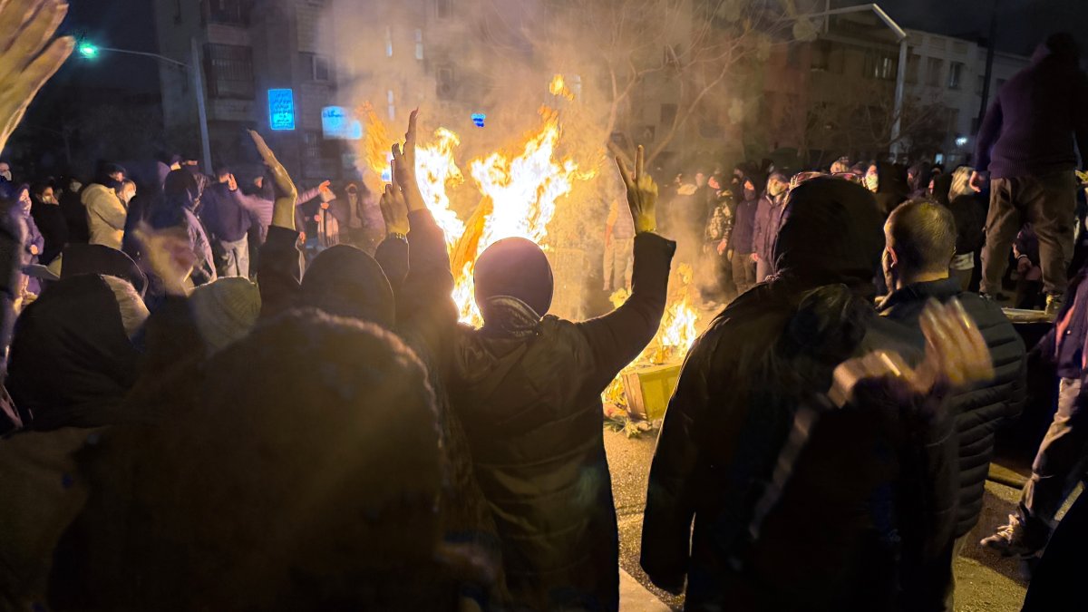 Death toll dispute deepens as Iran says 5,000 died in protests