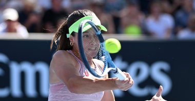 Türkiye's Zeynep Sönmez in action during the Women’s 1st round match against  Ekaterina Alexandrova of Russia on day 1 of the 2026 Australian Open tennis tournament at Melbourne Park, Melbourne, Australia, Jan. 18, 2026. (EPA Photo)