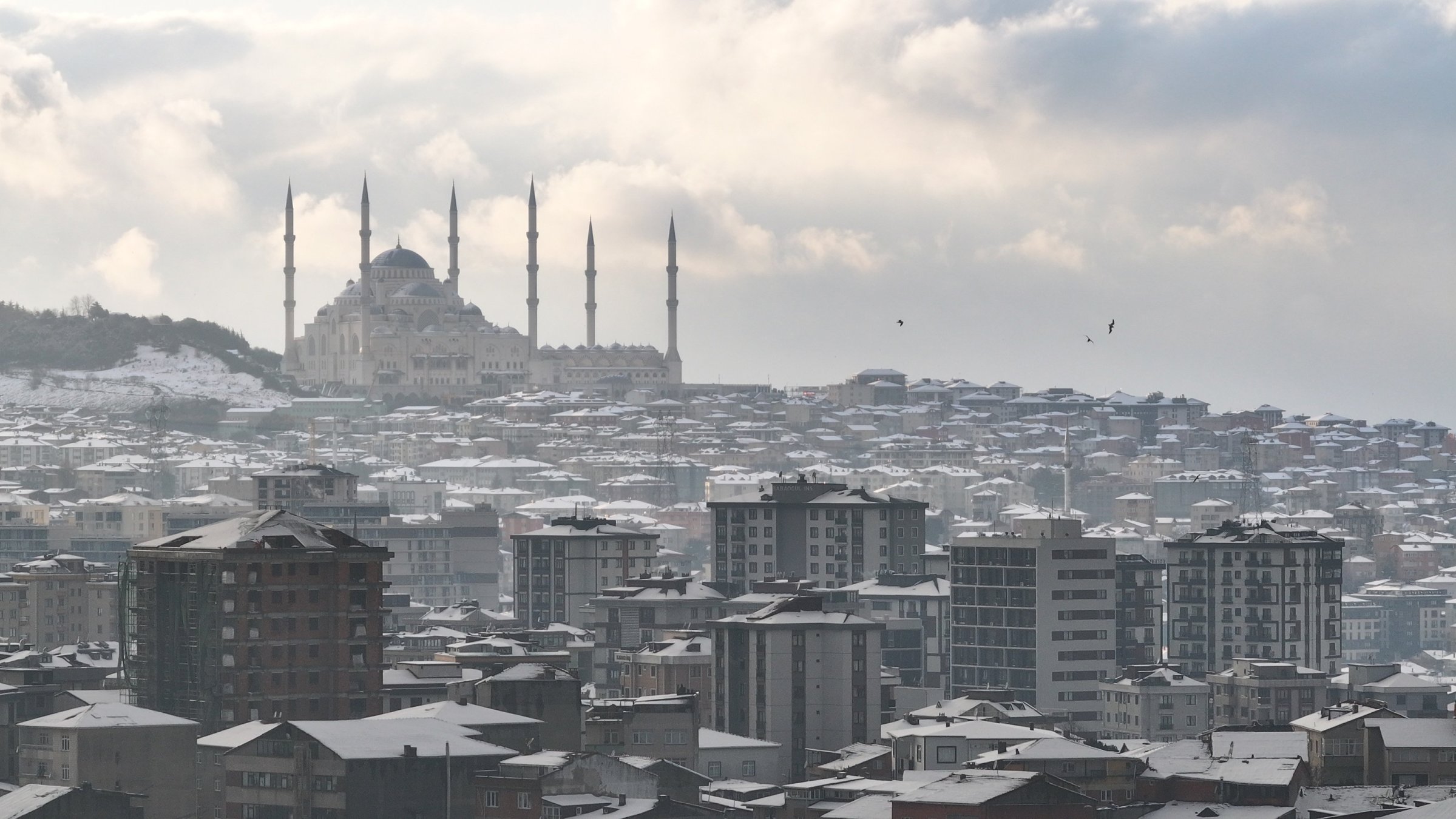 Turkish house sales hit record in 2025, climb to nearly 1.7M units