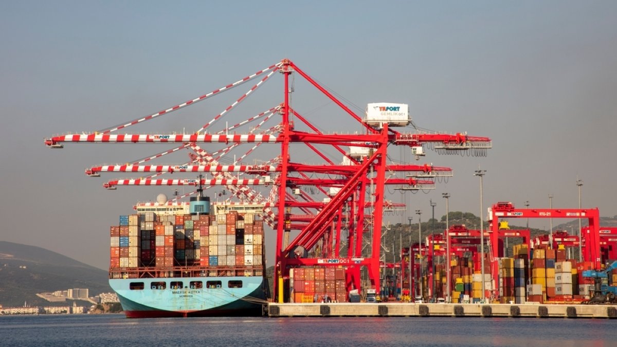 Türkiye's exports to Italy hit historic high of $12.4B in 2025