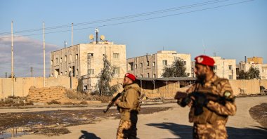 Syrian soldiers secure the area near a prison controlled by the YPG, Raqqa, Syria, Jan. 19, 2026. (AA Photo)