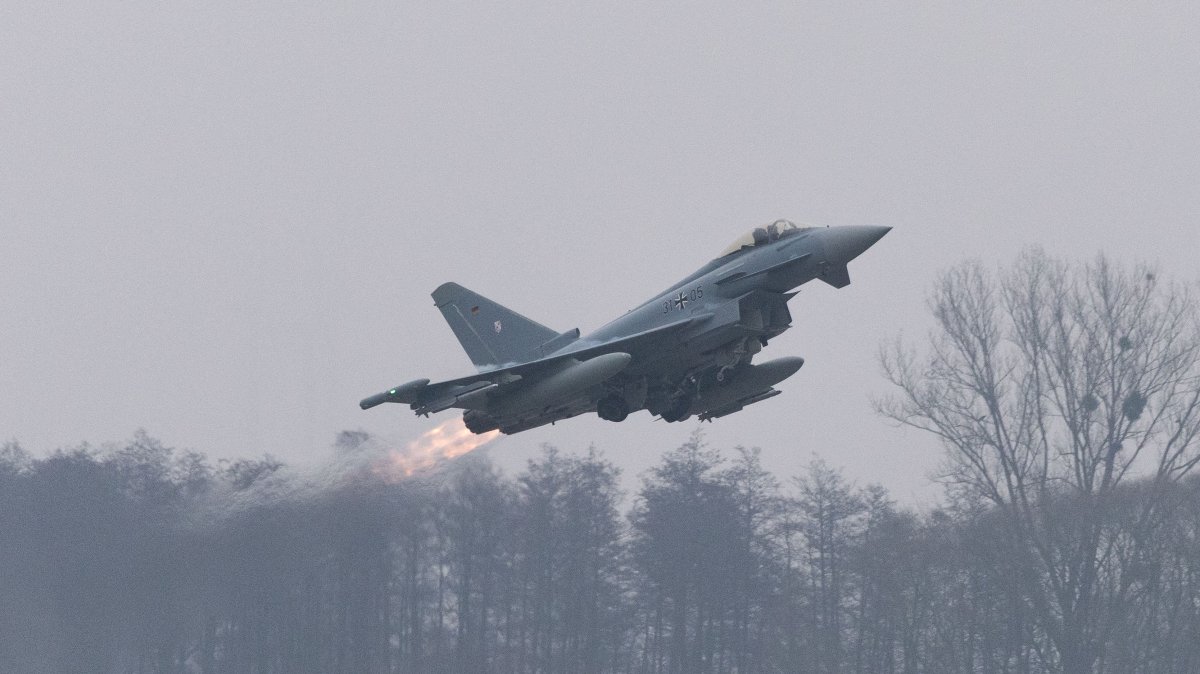 Türkiye edges closer to getting first Eurofighter after Doha talks