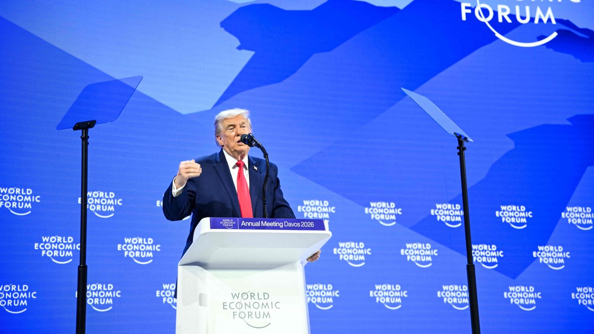 Trump says won't use 'force' but wants 'immediate' talks on Greenland