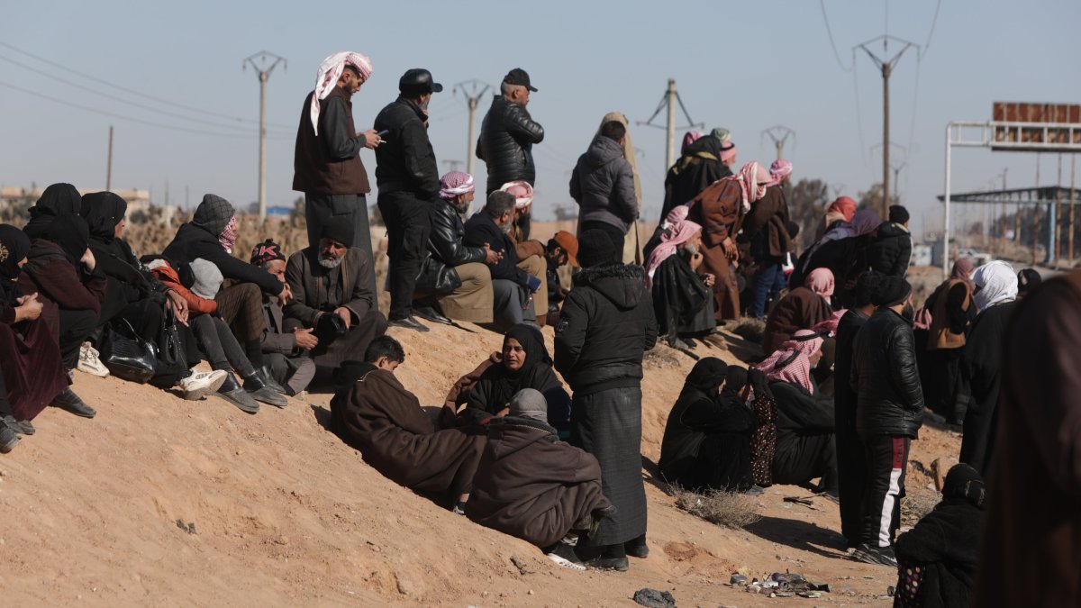 Syrian families search for missing relatives at former YPG-run prison