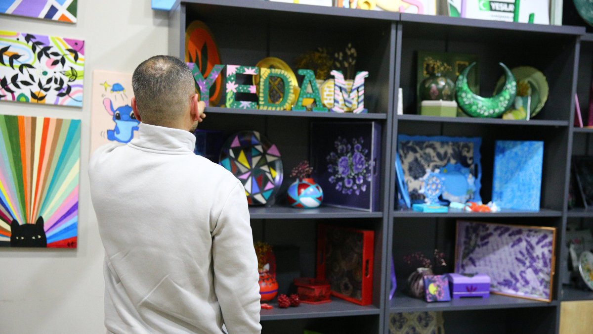 Yeşilay helps man overcome online gambling addiction in Türkiye