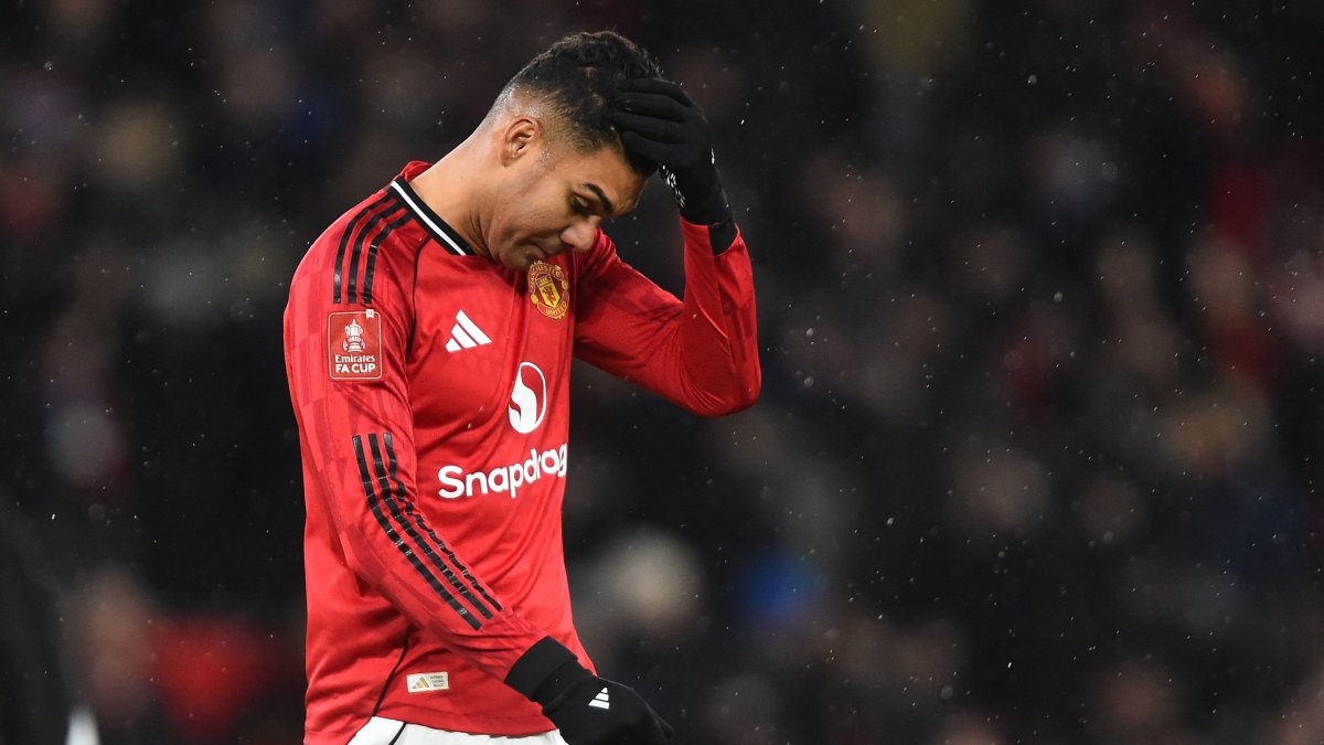 Manchester United's Casemiro reacts to their defeat on the pitch after the English FA Cup third round football match against Brighton and Hove Albion at Old Trafford Stadium, Manchester, U.K., Jan. 11, 2026. (AFP Photo)