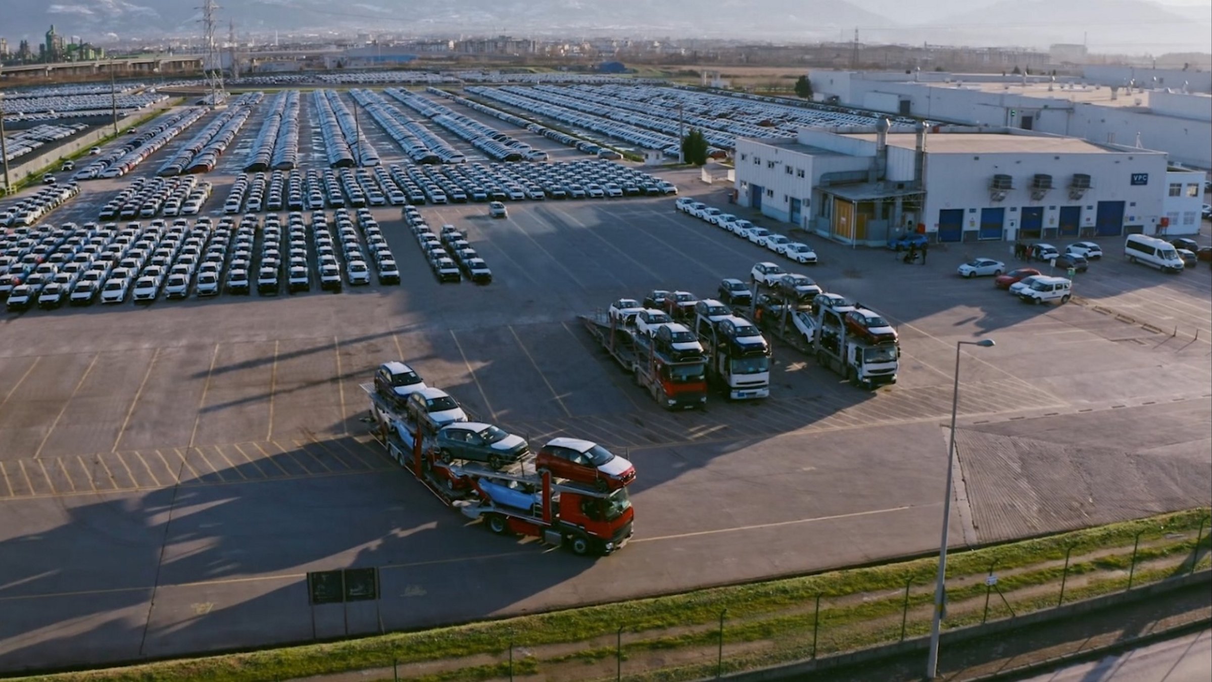 Türkiye's exports to Spain topped $10B for 1st time in 2025