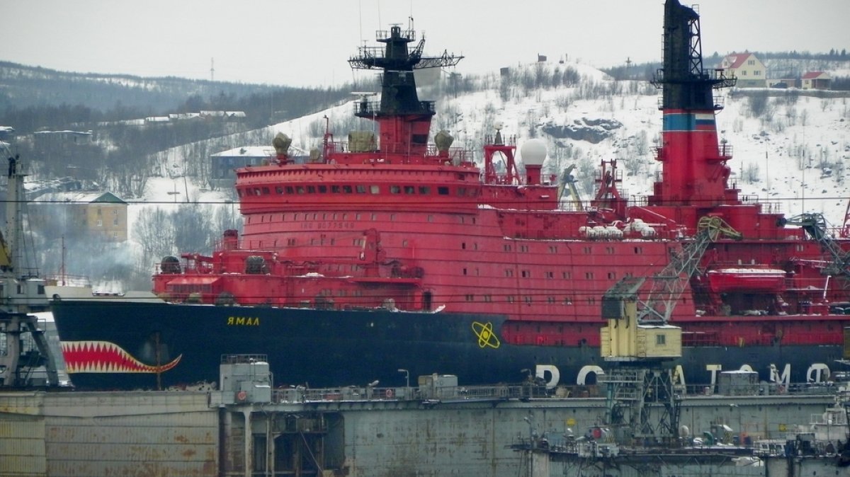 Is key to Arctic Greenland or Russian nuclear icebreakers?