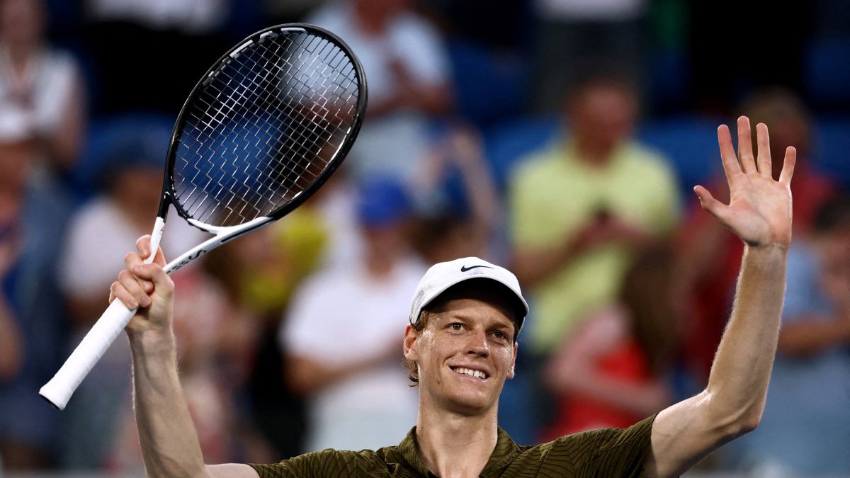 Italy's Jannik Sinner celebrates after winning during his Australian Open fourth round match against Italy's Luciano Darderi at Melbourne Park, Melbourne, Australia, Jan. 26, 2026. (Reuters Photo)