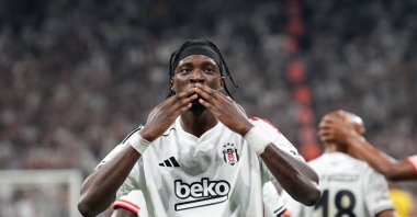Beşiktaş's Tammy Abraham reacts after scoring during the Turkish Cup match against Keçiörengücü at Tüpraş Stadium, Istanbul, Türkiye, Jan. 15, 2026. (IHA Photo)